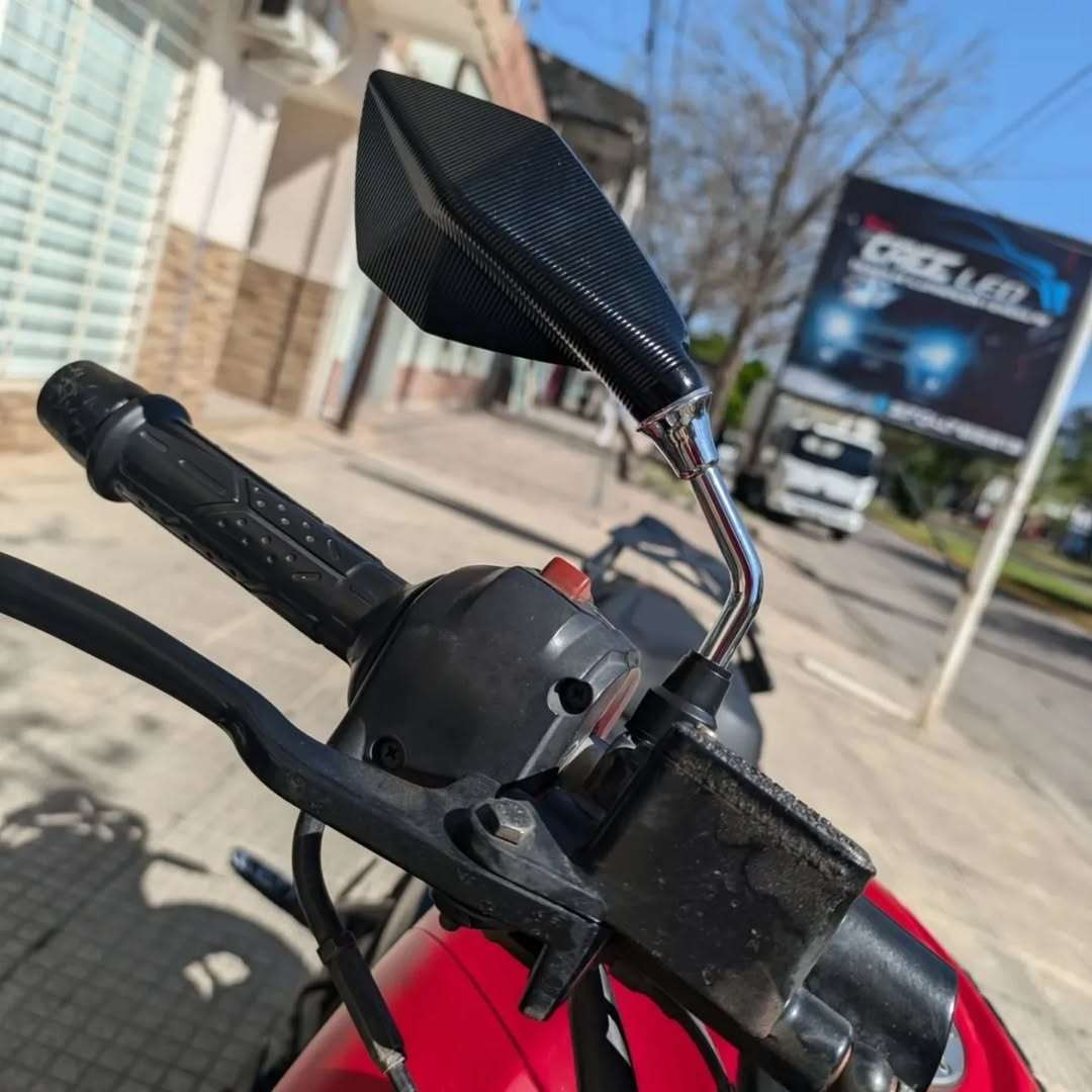 Juego es espejos universales anodizados, ideal para moto 110