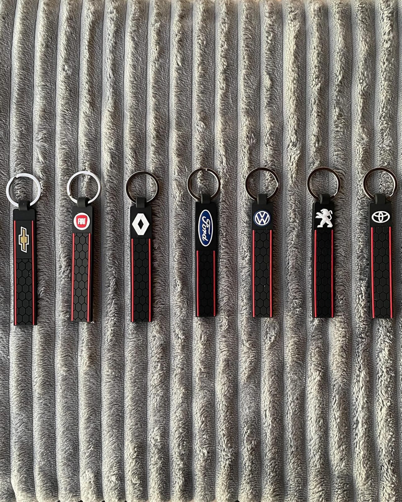 Llaveros silconados marca premium