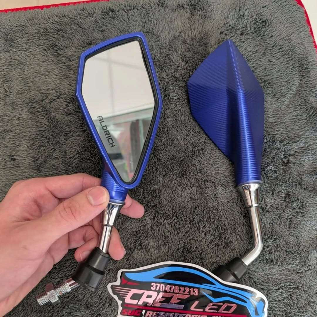 Juego es espejos universales anodizados, ideal para moto 110