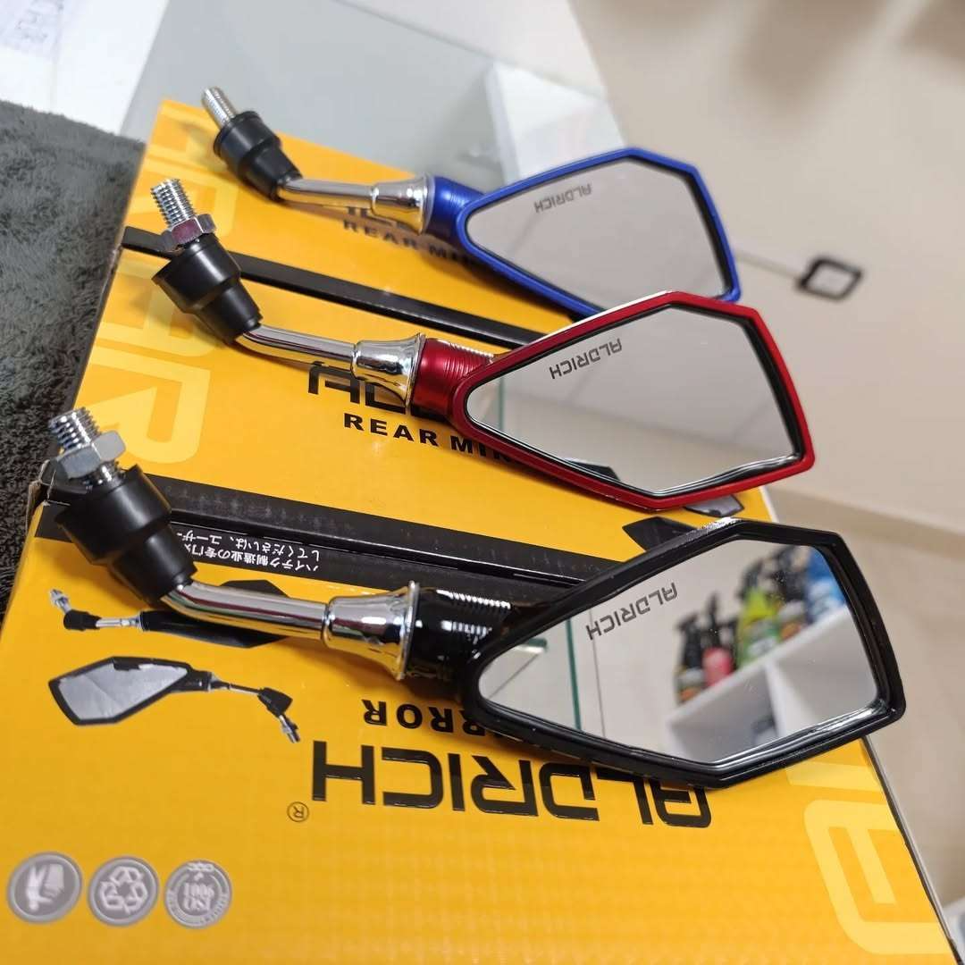 Juego es espejos universales anodizados, ideal para moto 110