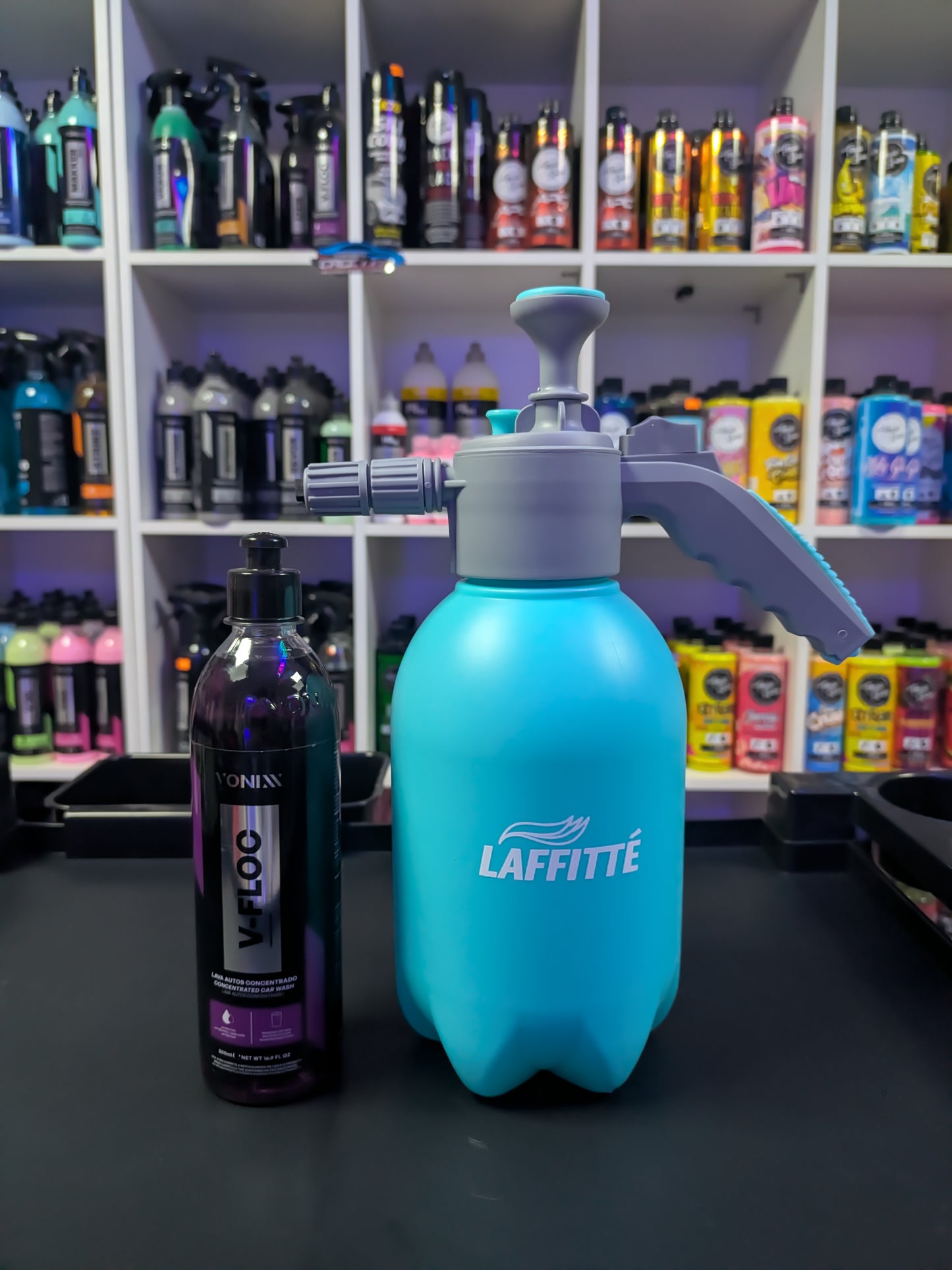 COMBO 17: Shampoo Lava autos concentrado pH neutro F-Floc Vonixx + Espumador manual LAFFITTE