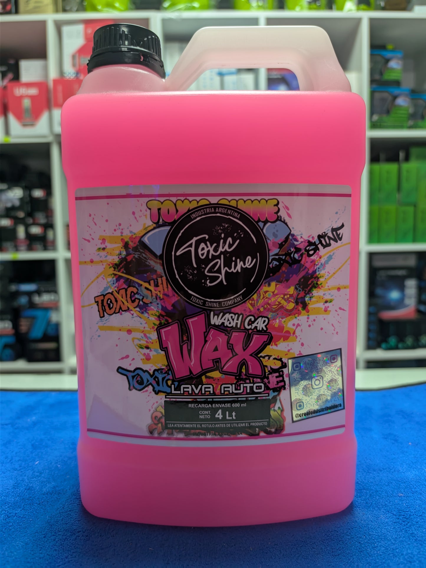 Shampoo lava autos WASH CAR WAX Tóxic Shine 4 Litros