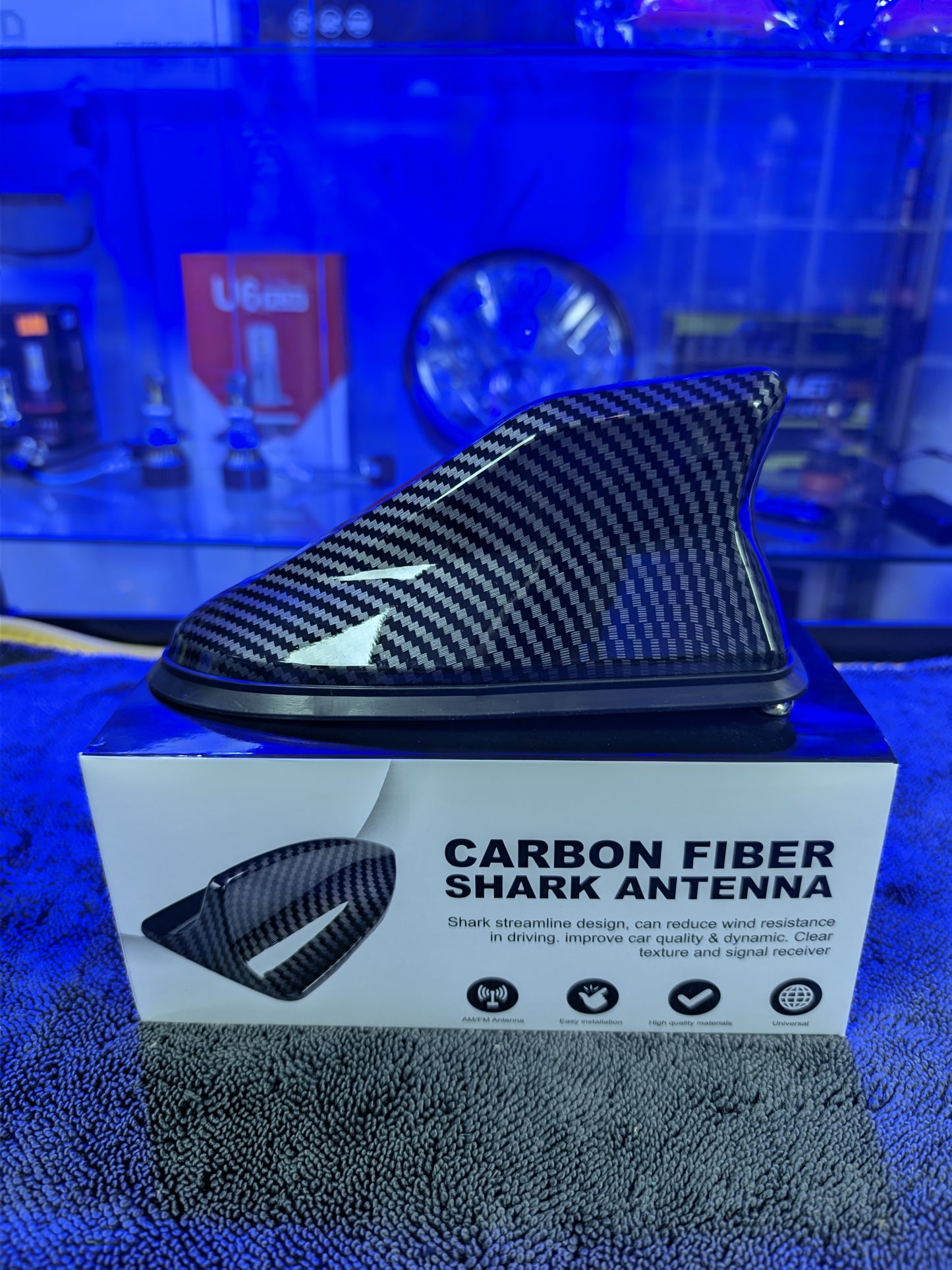 ANTENA TIBURÓN UNIVERSAL FIBRA DE CARBONO AM/FM