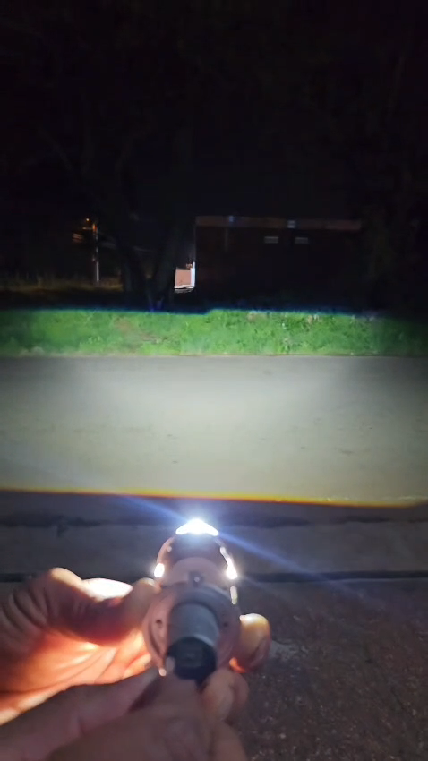 Proyector Bi Led Laser H4 Tri Color 3000k 4300k 6000k, ideal para viajes en ruta🛣️.