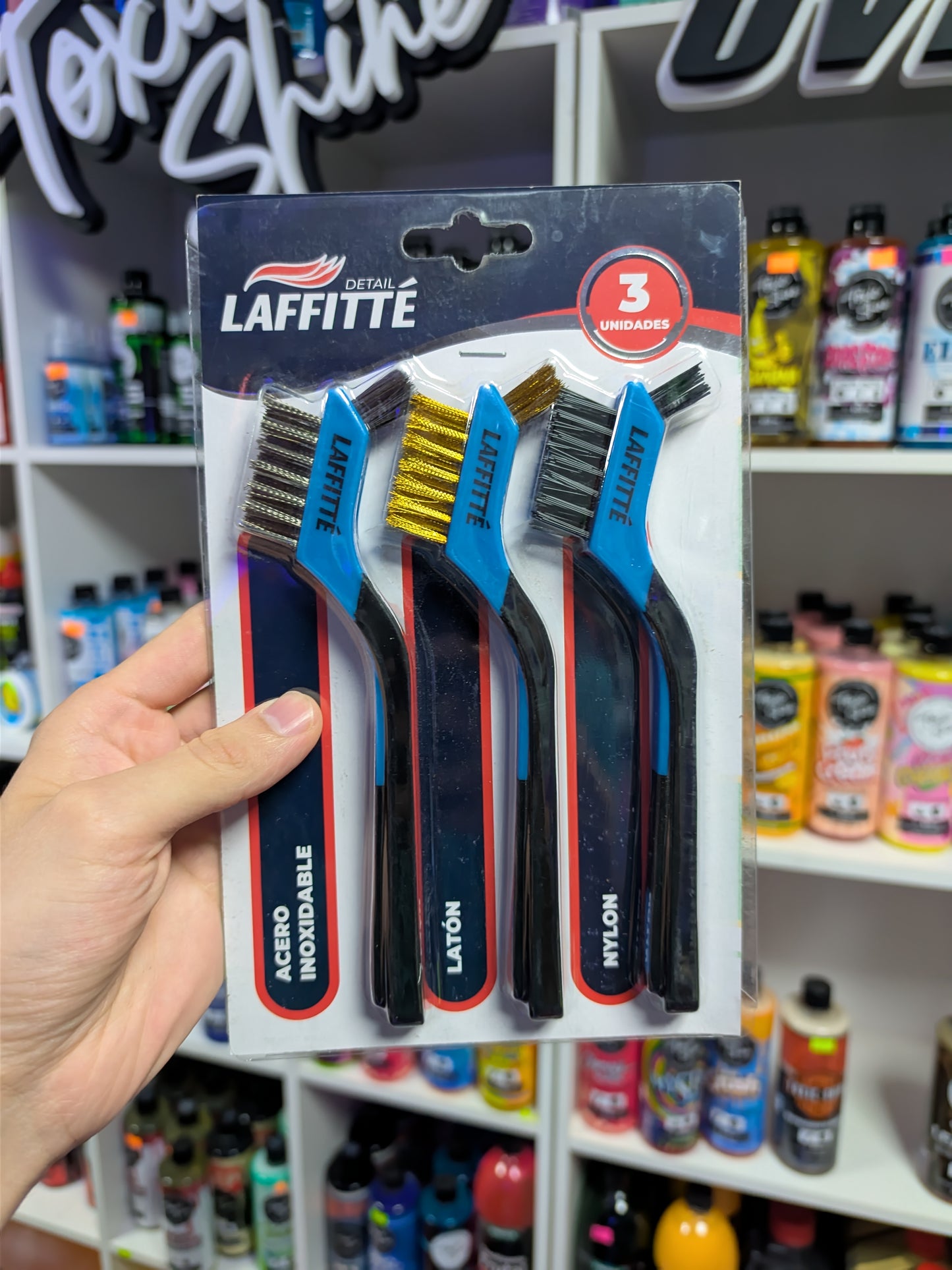 SET 3 CEPILLOS NYLON LATON ACERO LAFFITTE